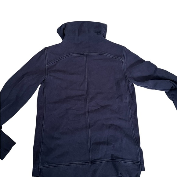 Lululemon Funnel Navy Blue Sweatshirt Pullover Pocket
A218 - Picture 2 of 6
